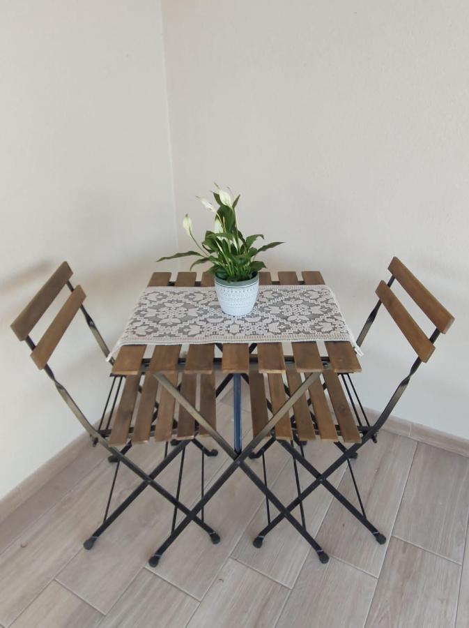 B&B Villa Luisella Кастиадас Экстерьер фото